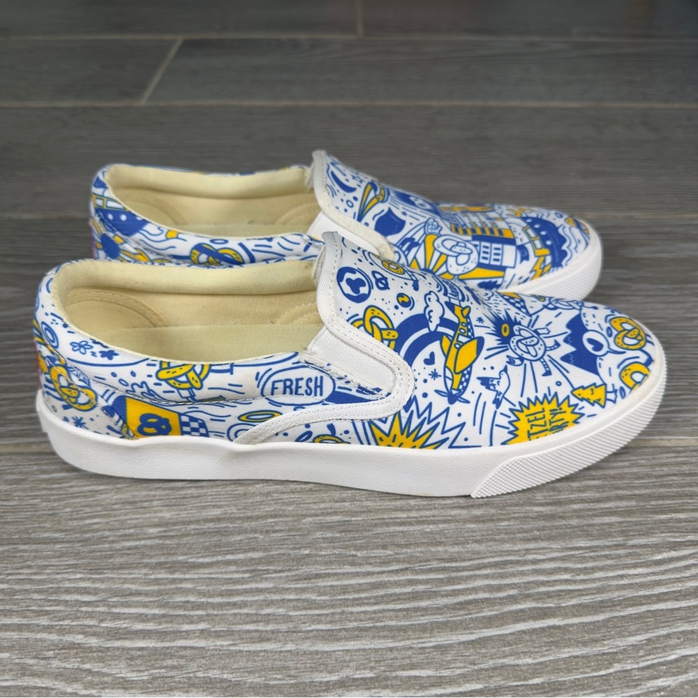 Bucketfeet Auntie Anne’s Pretzels Slip On Shoes Women’s 9 Men’s 7.5 - Picture 6 of 11